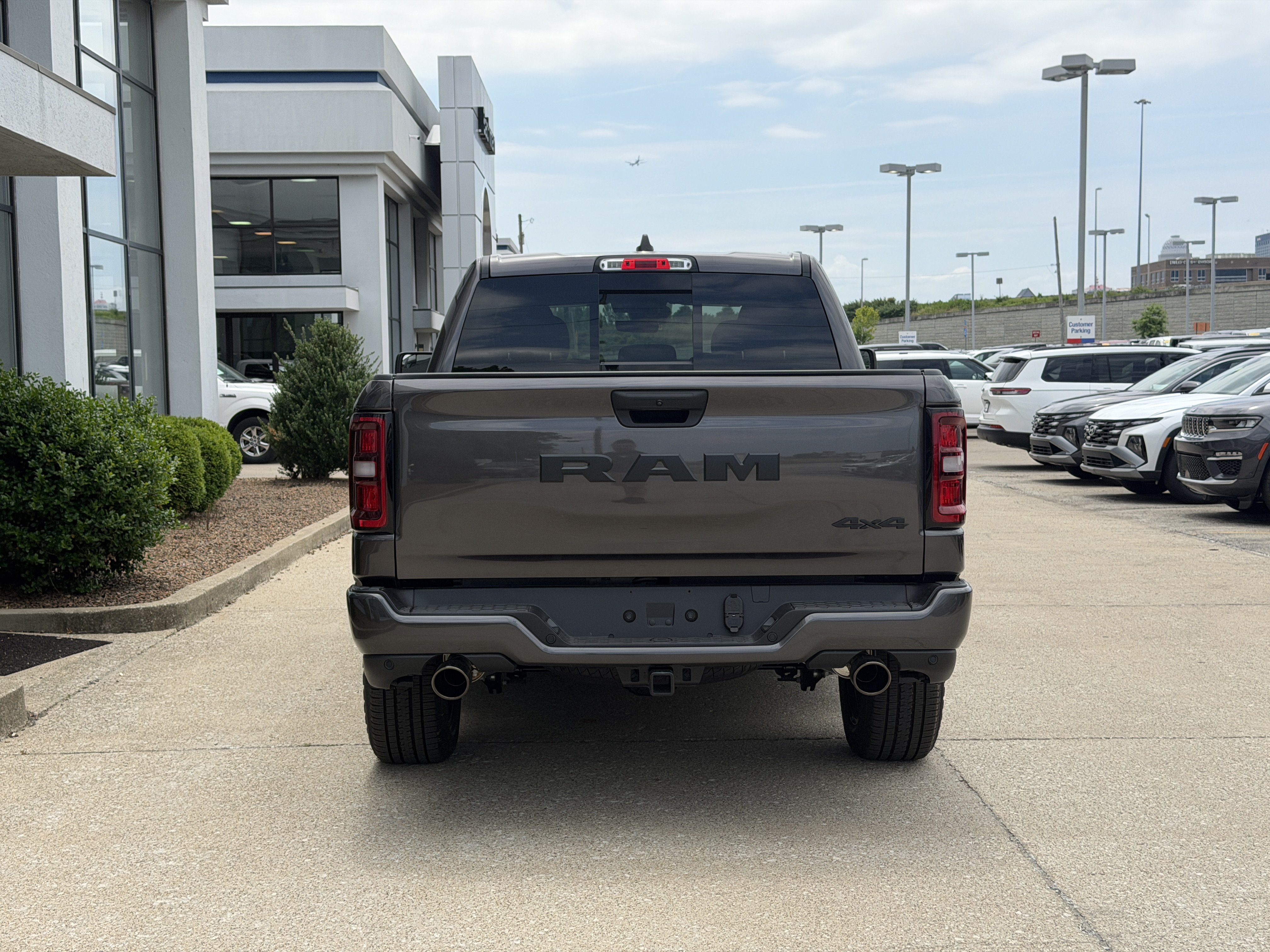 New 2026 RAM 1500 Express AWD/4WD image 6
