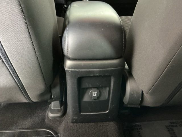 Used 2017 Dodge Journey SXT image 22