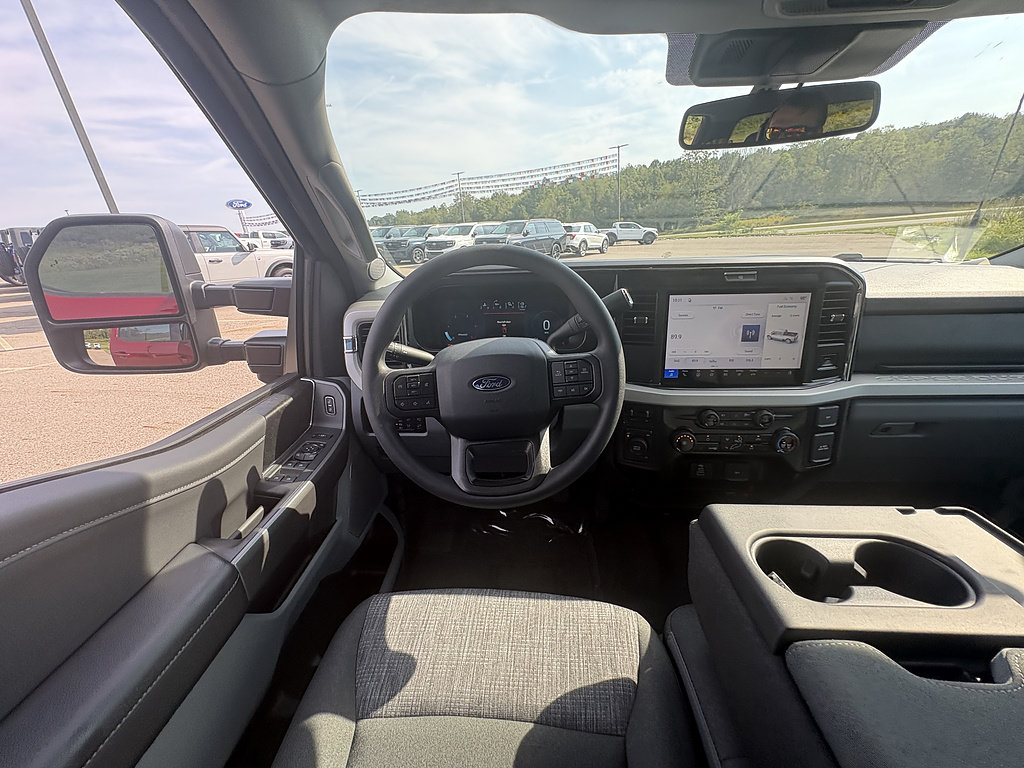 New 2027 Ford F350 XLT w/ XLT Premium Package AWD/4WD image 21