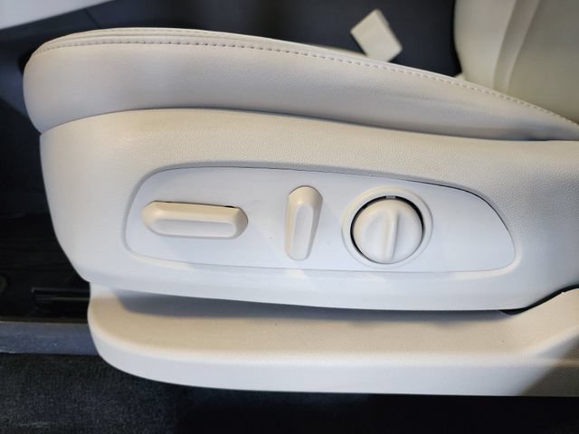 Certified 2023 Buick Enclave Essence w/ LPO, Floor Liner Package FWD image 13