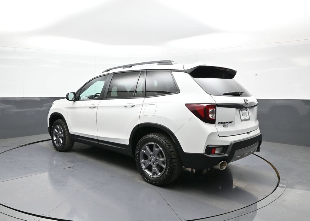 Certified 2024 Honda Passport TrailSport image 8