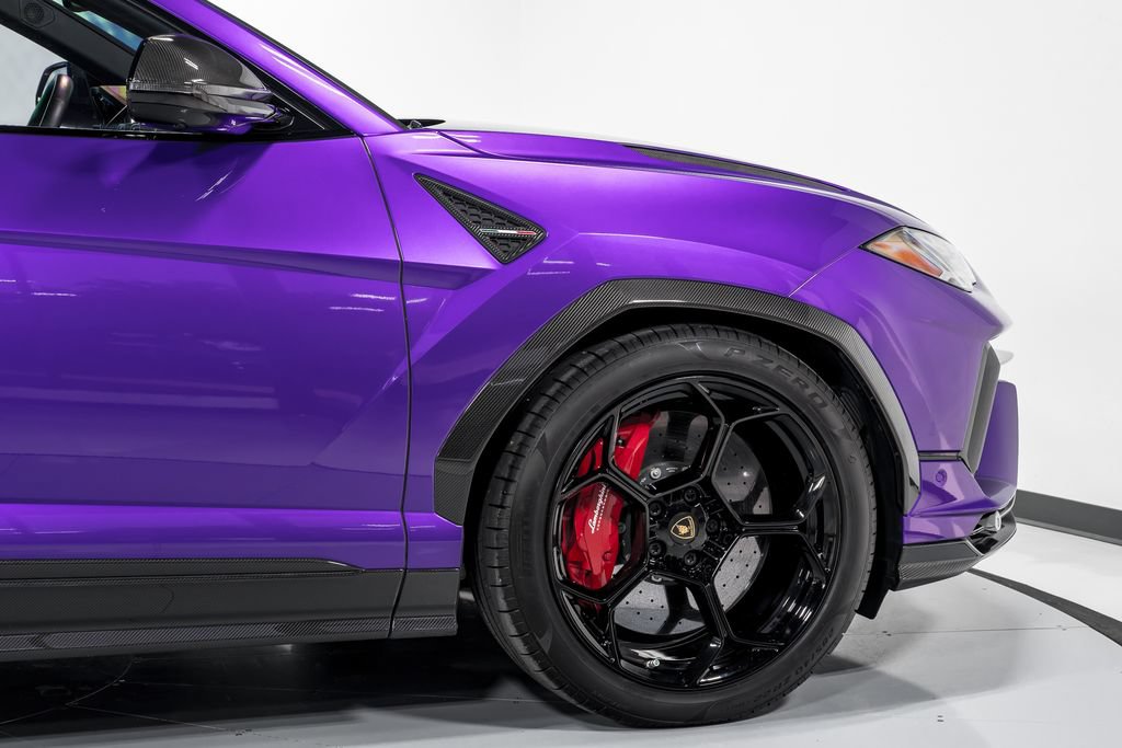 Used 2024 Lamborghini Urus Performante AWD/4WD image 55