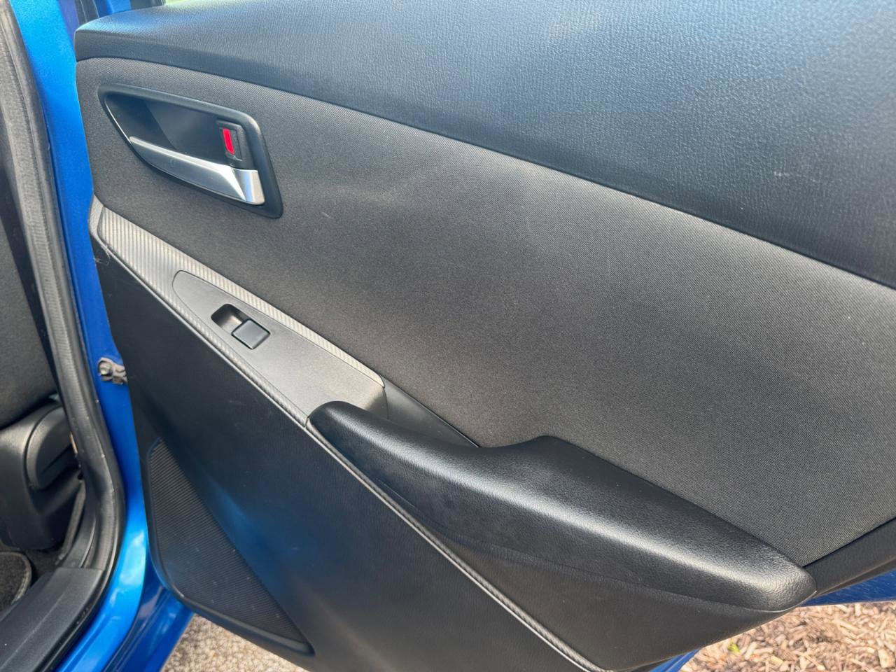 Used 2017 Toyota Yaris iA image 24
