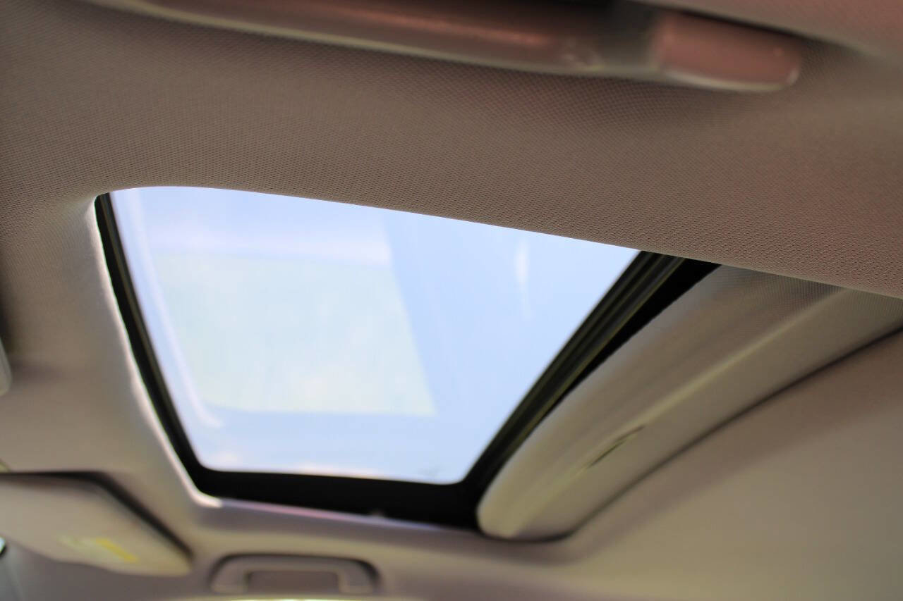 Used 2017 Acura ILX image 12