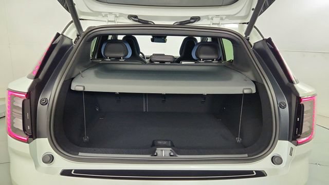 New 2026 Volvo EX30 Plus w/ Protection Package AWD/4WD image 35