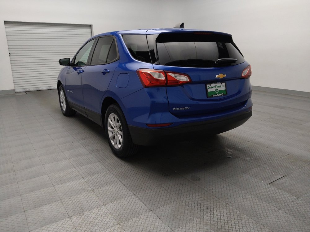 Used 2019 Chevrolet Equinox LS w/ LS Convenience Package FWD image 5
