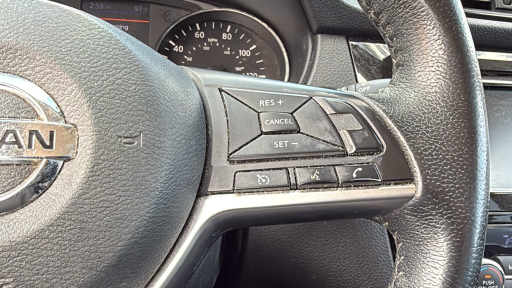 Used 2019 Nissan Rogue SV FWD image 29