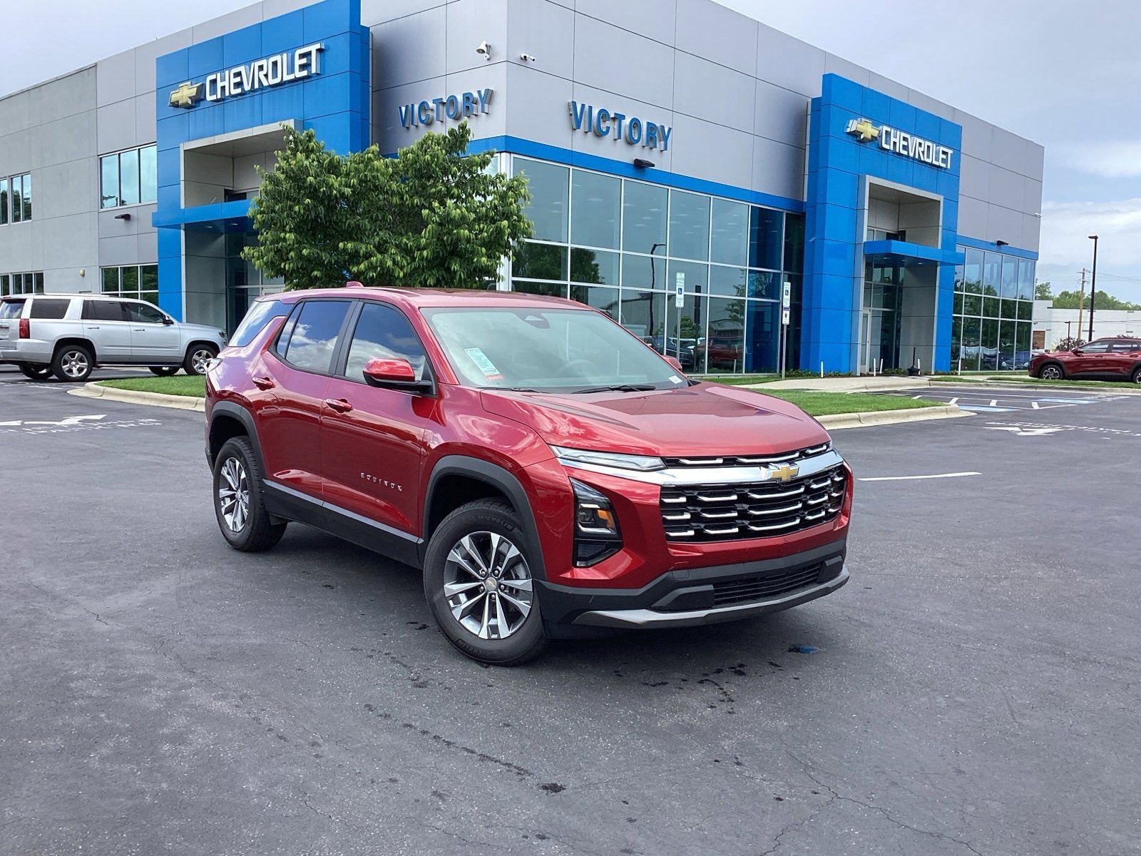 New 2025 Chevrolet Equinox LT