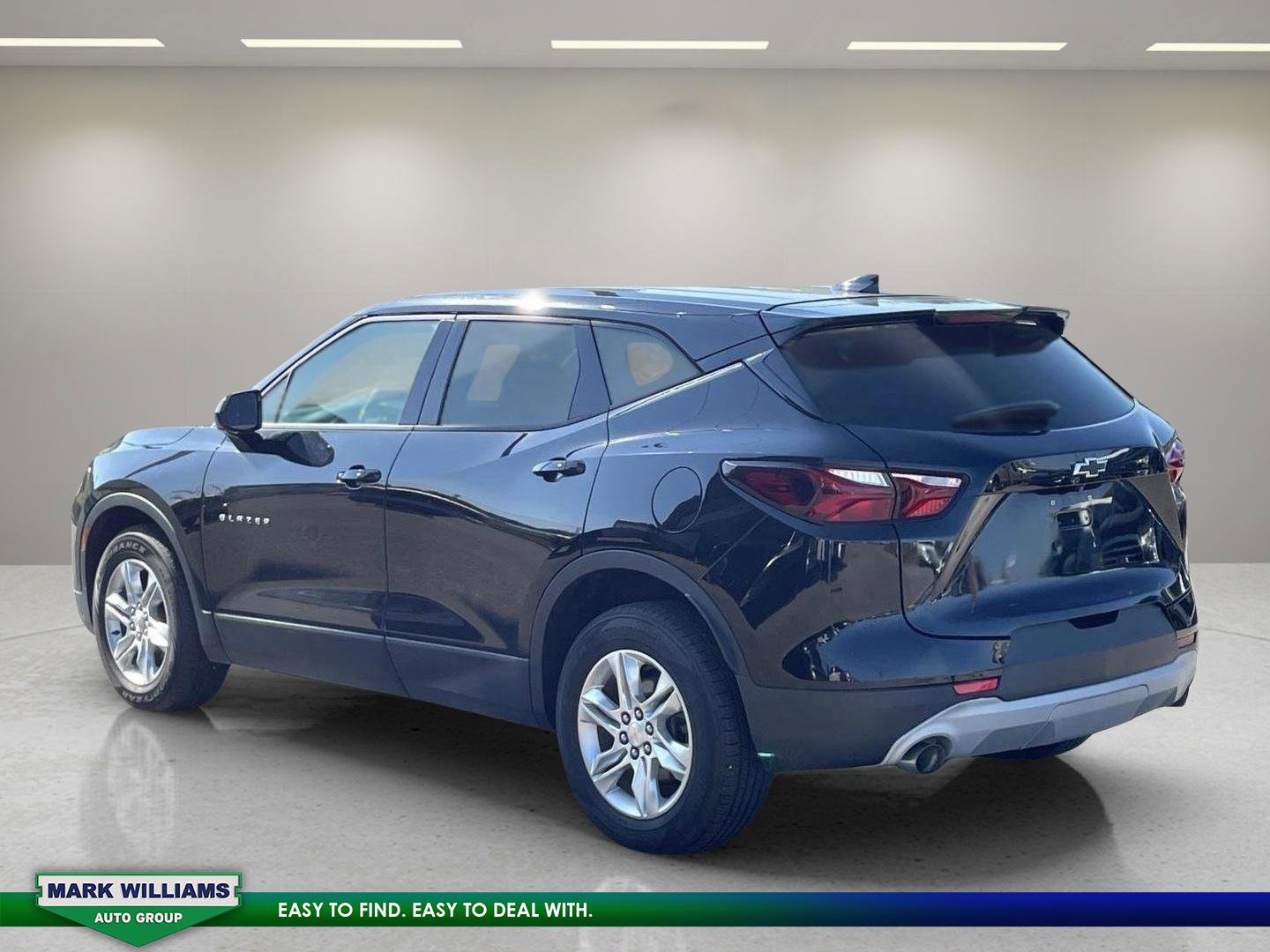 Used 2023 Chevrolet Equinox RS w/ LPO, Floor Liner Package image 5