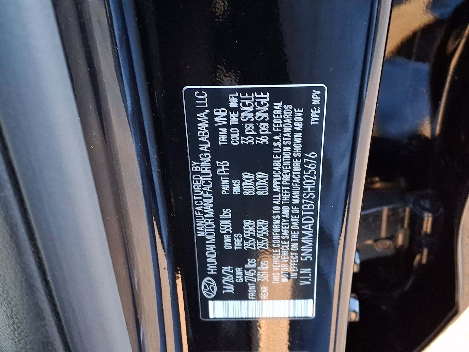 Certified 2025 Genesis GV70 2.5T w/ Advanced Package image 28