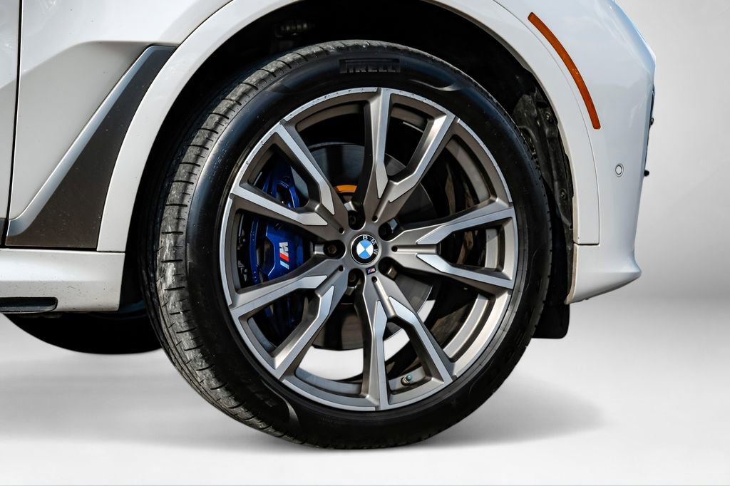 Used 2021 BMW X7 M50i w/ Executive Package image 67
