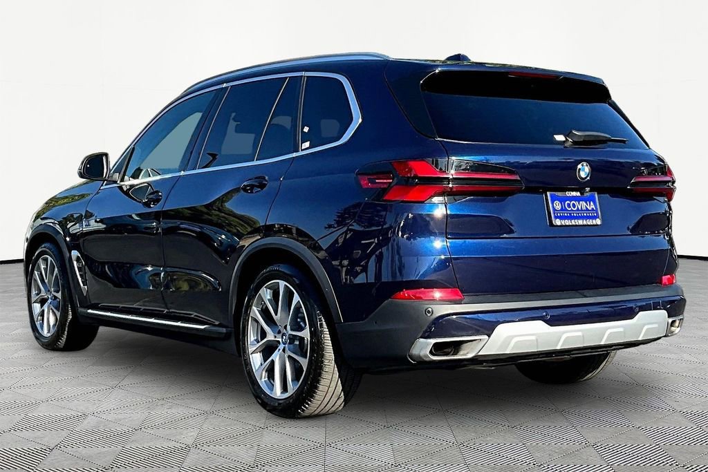 Used 2024 BMW X5 xDrive50e w/ Premium Package image 4
