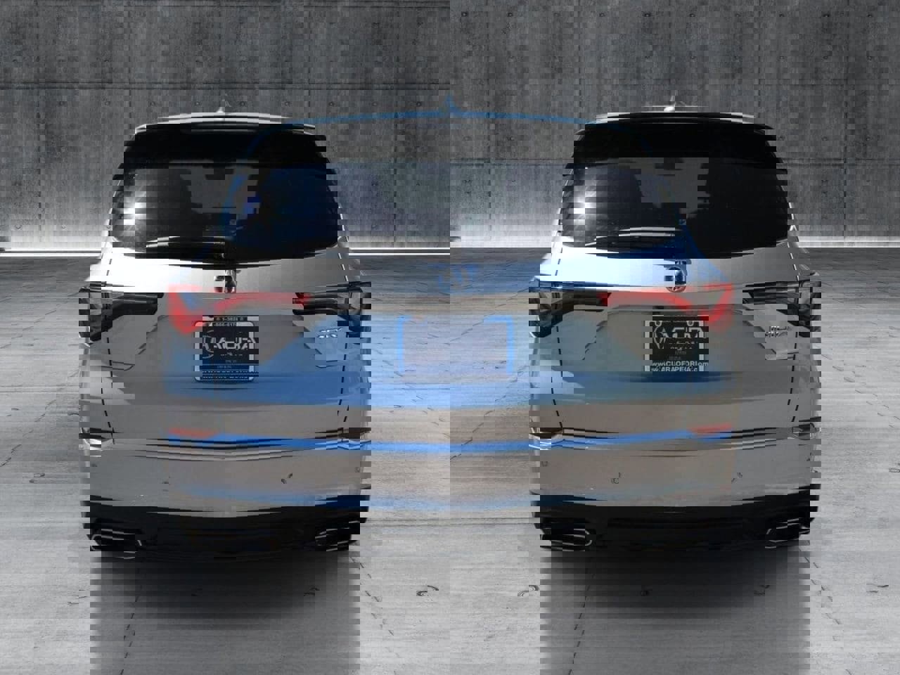 Used 2023 Acura MDX FWD w/ Technology Package image 4