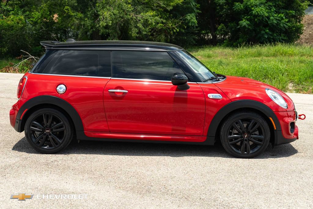 Used 2017 MINI Cooper S FWD image 4