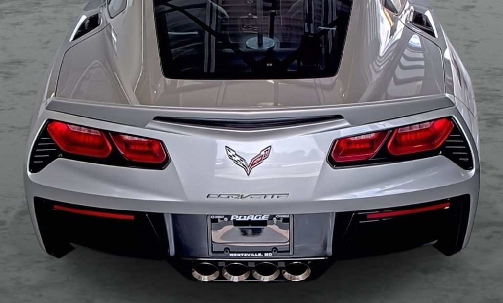 Used 2016 Chevrolet Corvette Stingray Coupe w/ 2LT Preferred Equipment Group RWD image 12