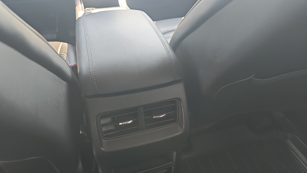 Used 2021 Ford Edge SEL w/ Convenience Package AWD/4WD image 11