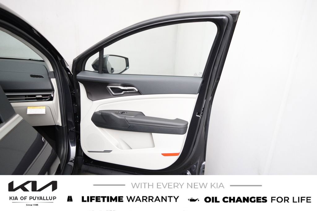 New 2026 Kia Sportage EX image 15