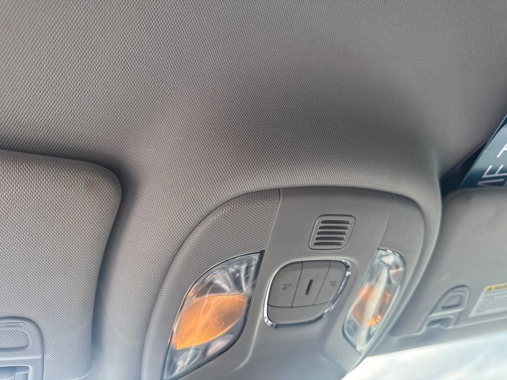 Used 2022 Jeep Compass Limited image 27