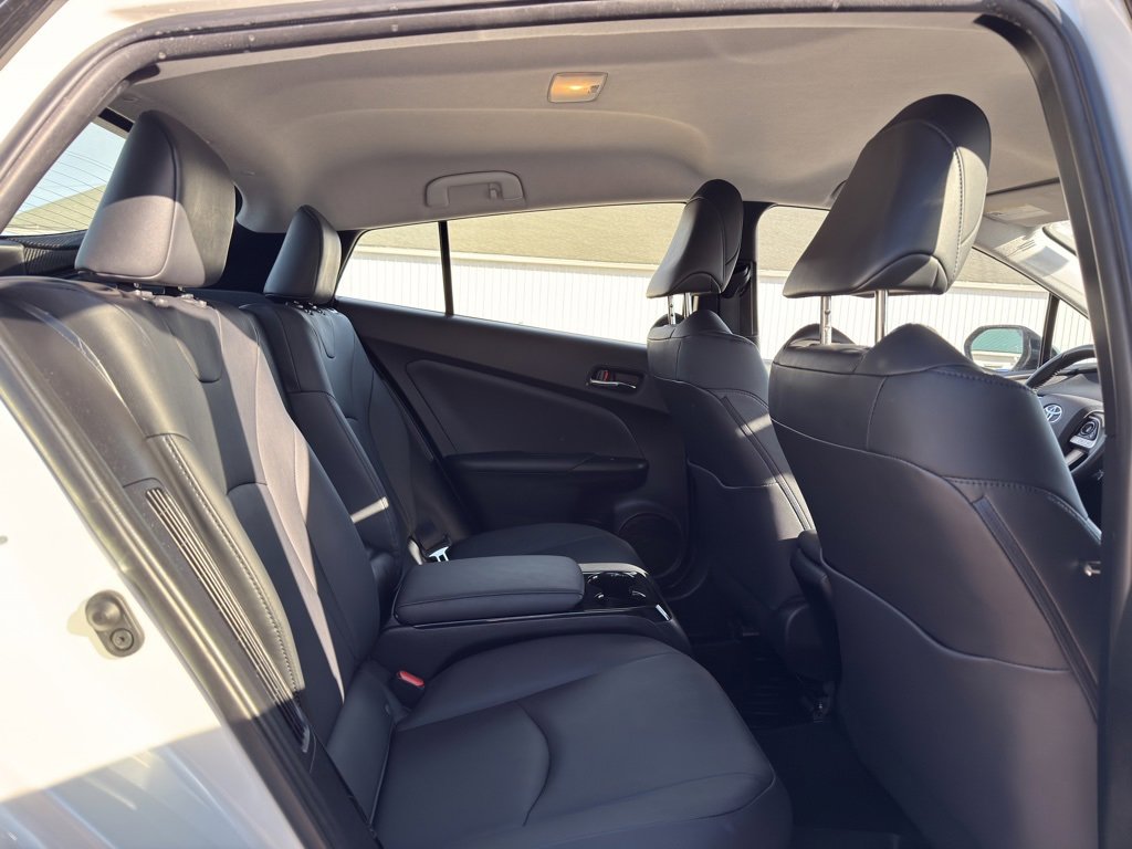 Used 2018 Toyota Prius Prime Premium image 51