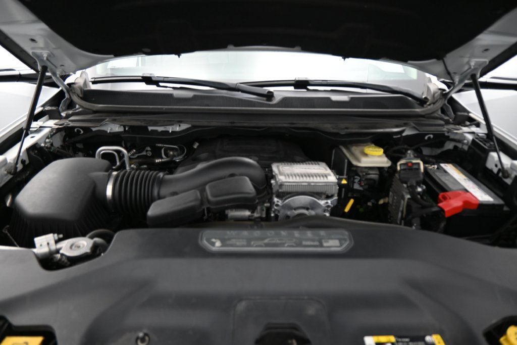Used 2022 Jeep Wagoneer Series III w/ Premium Group I AWD/4WD image 36