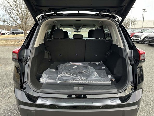 New 2026 Nissan Rogue SV w/ Cold Weather Package image 12