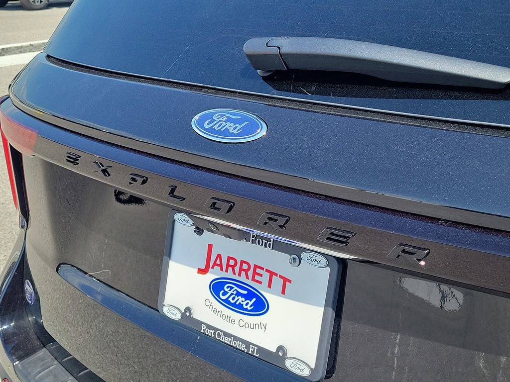 Used 2026 Ford Explorer ST w/ Sun And Sound Package AWD/4WD image 8