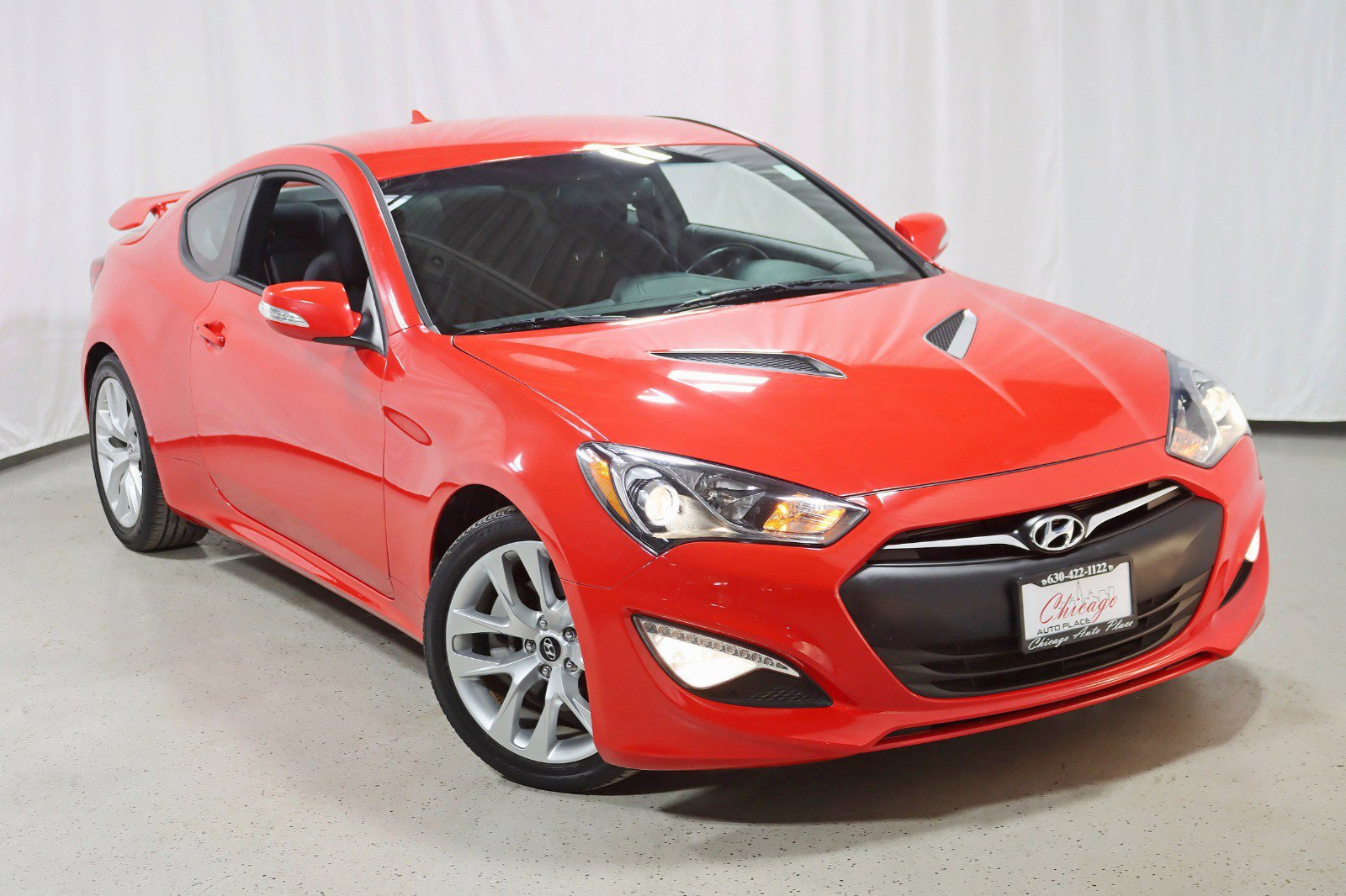 Used 2015 Hyundai Genesis 3.8 image 6