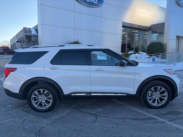 Used 2023 Ford Explorer Limited w/ Limited Technology Package image 8