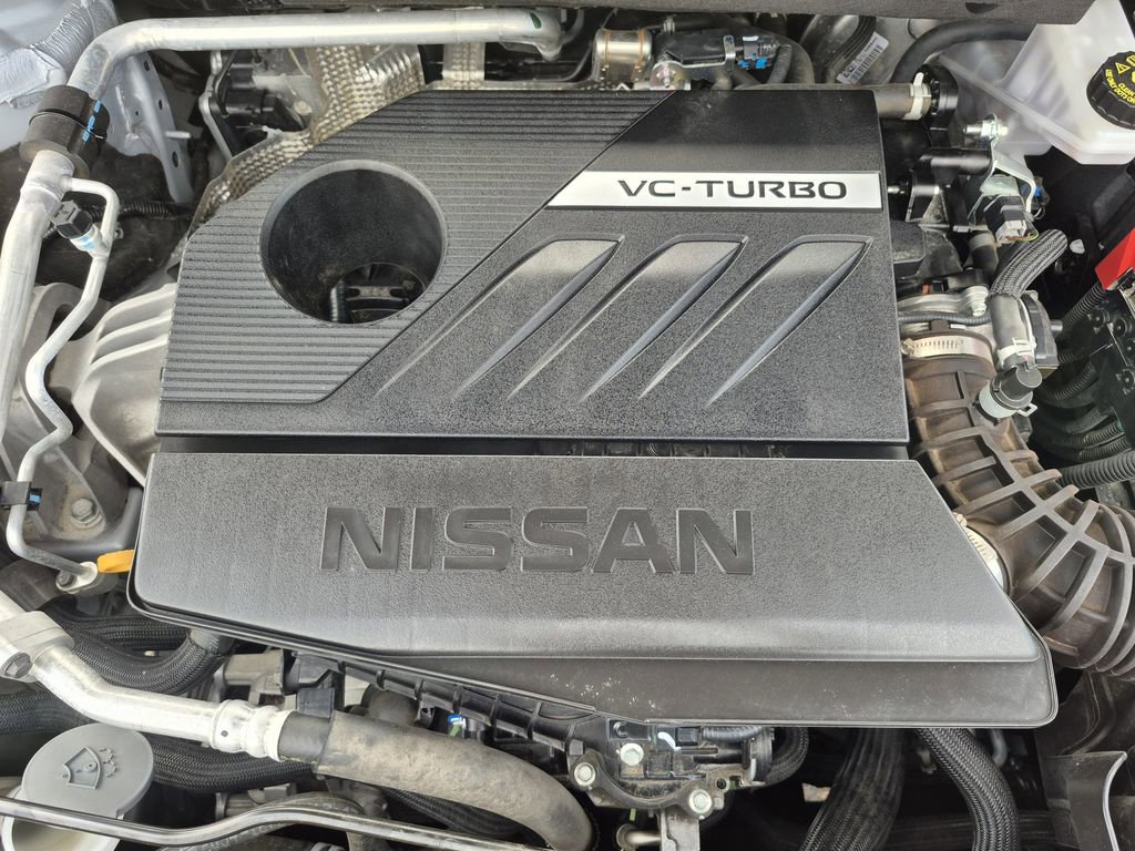 Used 2025 Nissan Rogue SV AWD/4WD image 17
