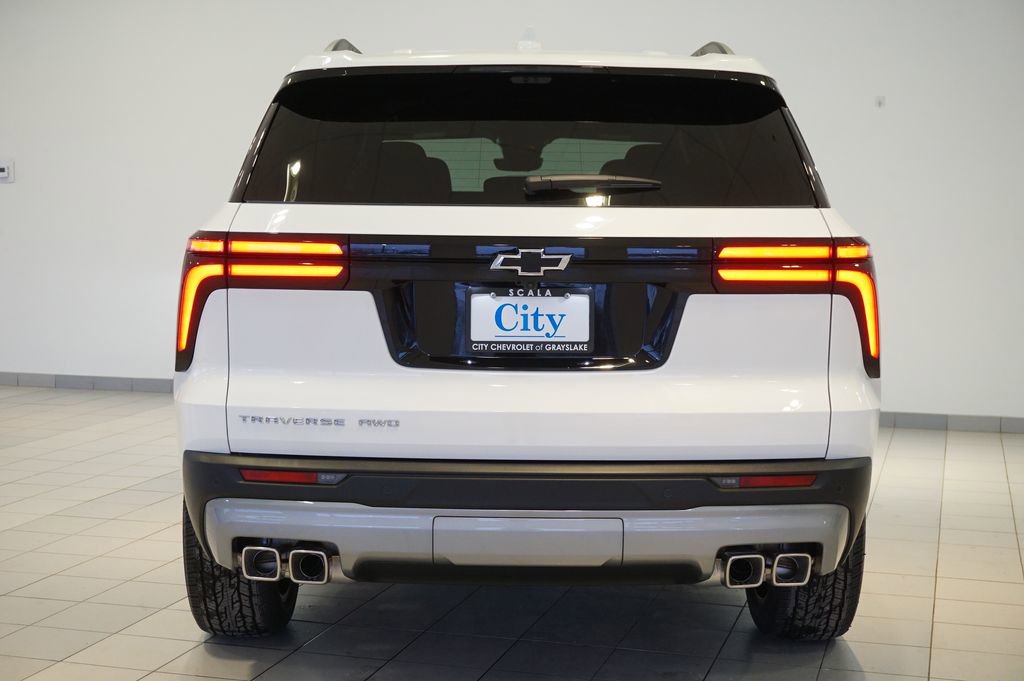 New 2026 Chevrolet Traverse LT w/ Driver Confidence Package image 6