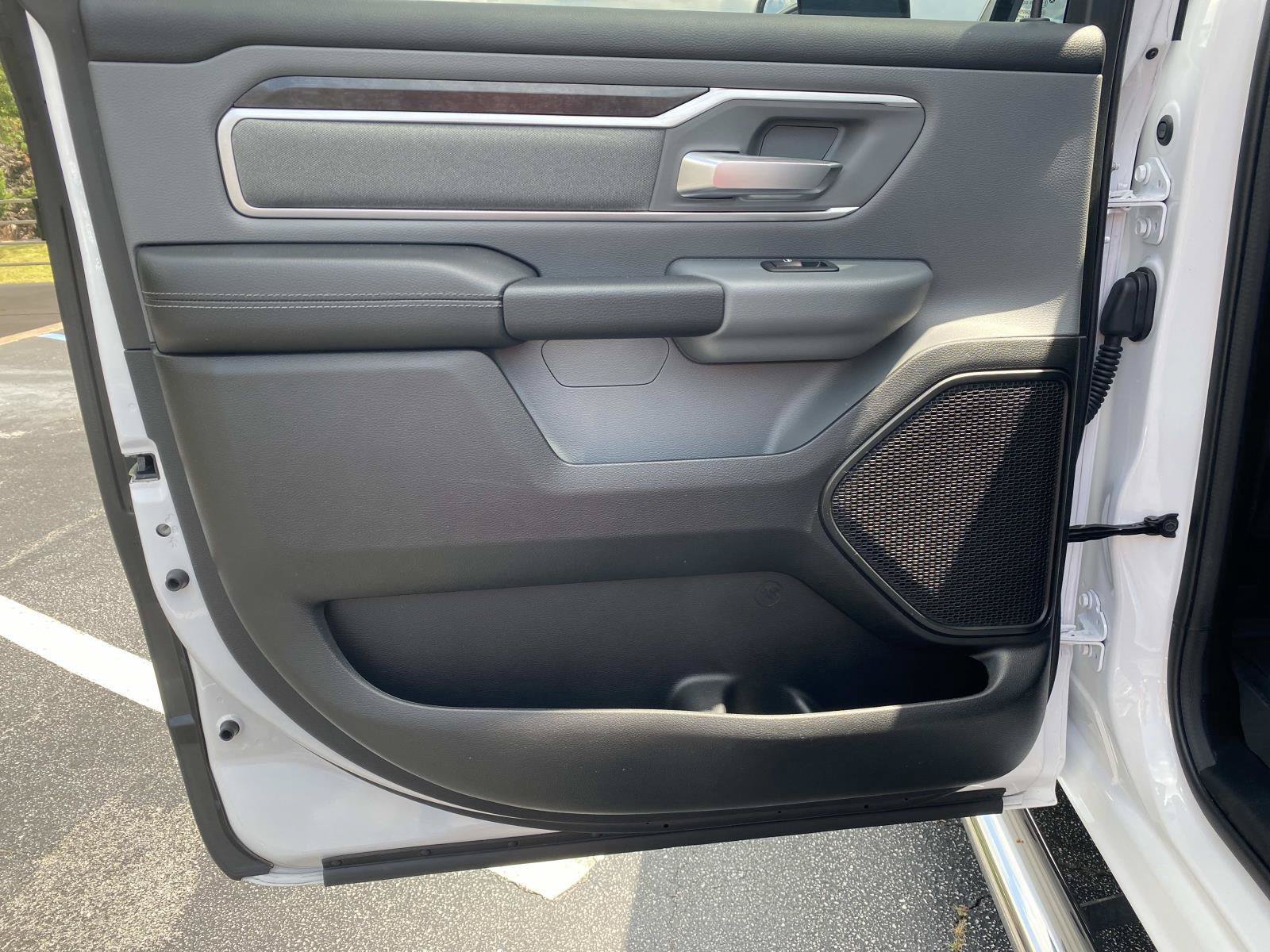 Used 2023 RAM 1500 Big Horn AWD/4WD image 19