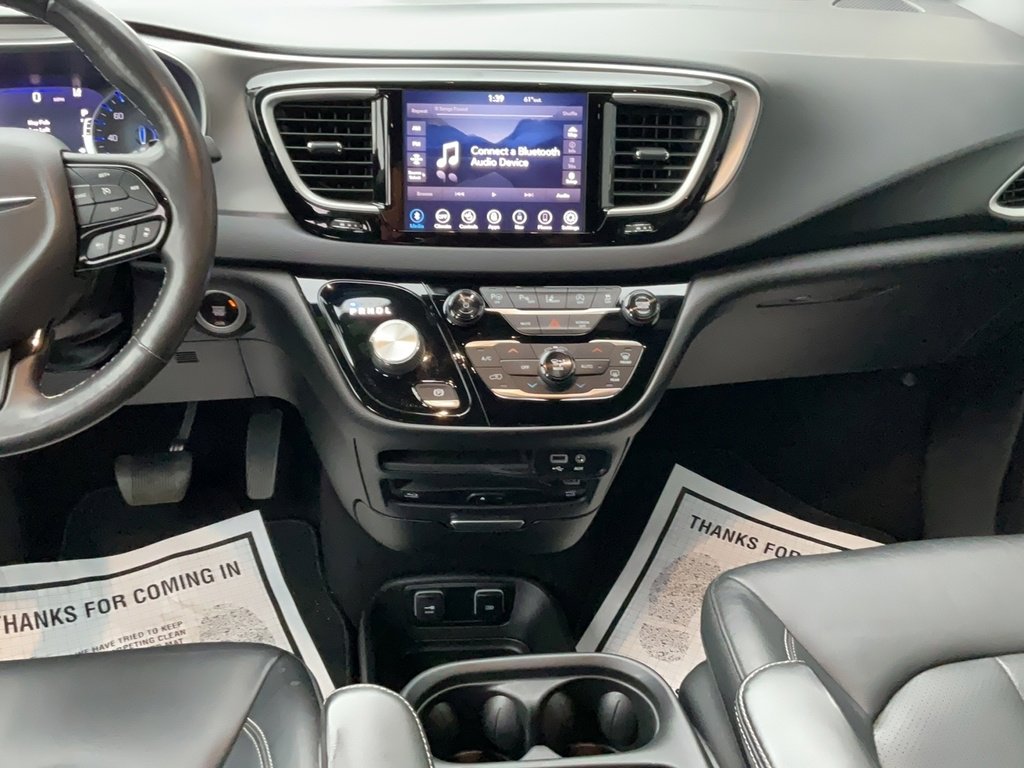 Used 2020 Chrysler Pacifica Touring-L w/ Advanced Safetytec Group image 12