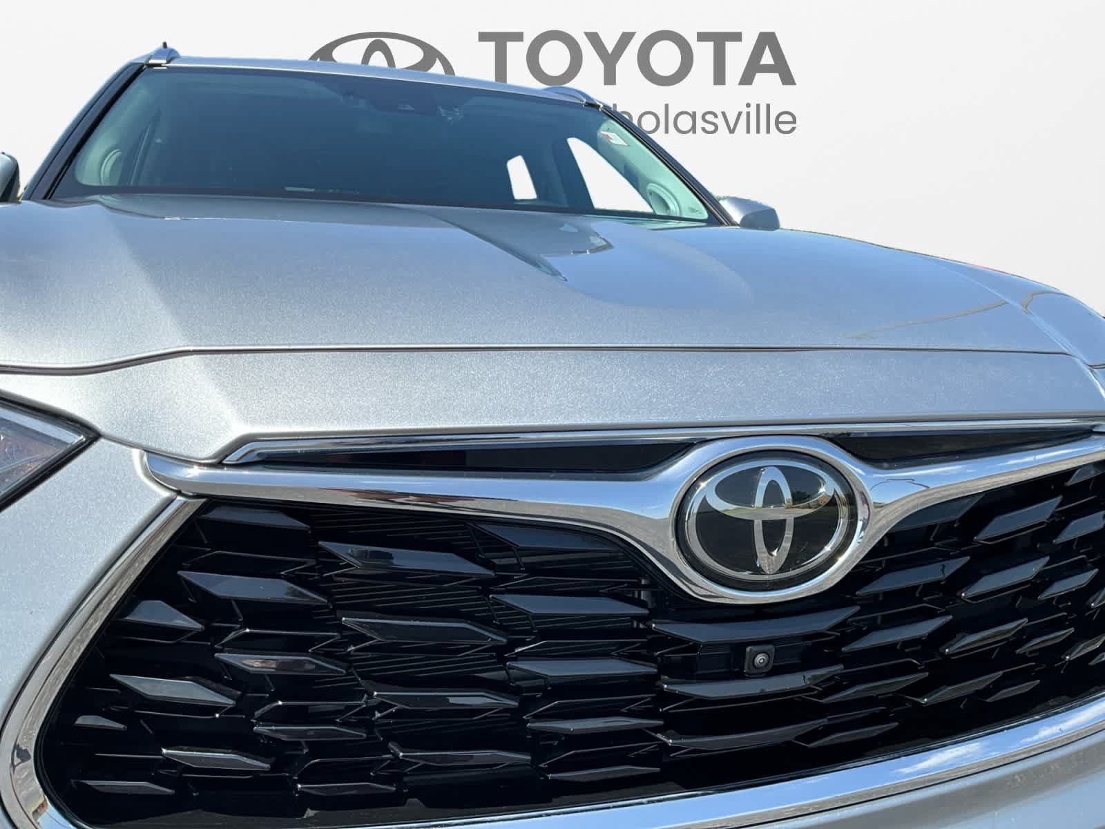 Used 2025 Toyota Highlander Platinum AWD/4WD image 25