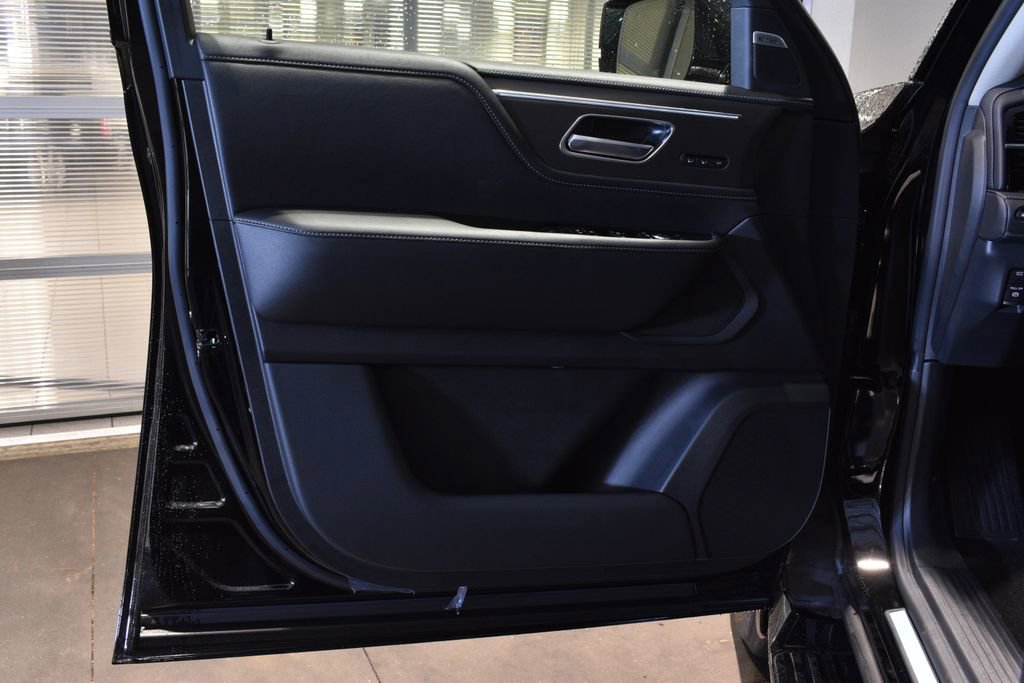 New 2026 INFINITI QX80 Pure w/ Cargo Package image 10