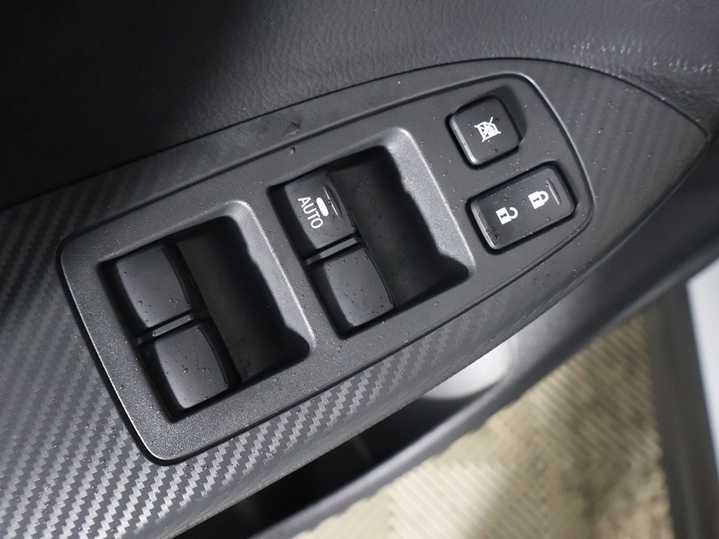 New 2025 Mitsubishi Eclipse Cross SE image 36