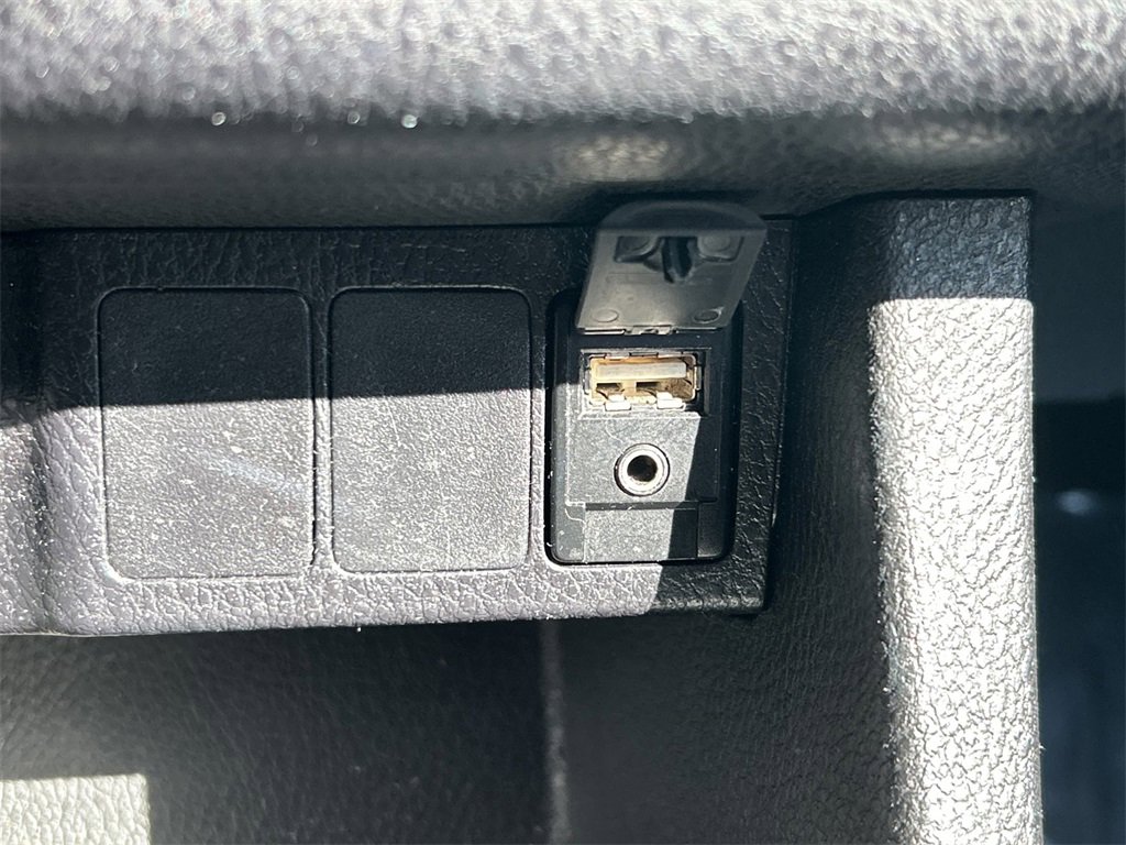 Used 2019 Toyota Corolla L image 22