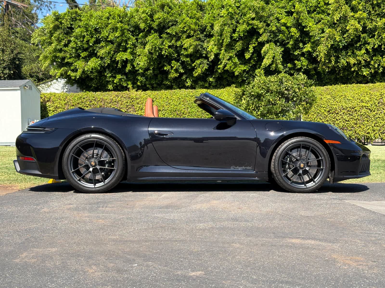 Certified 2026 Porsche 911 Carrera 4 GTS AWD/4WD image 9