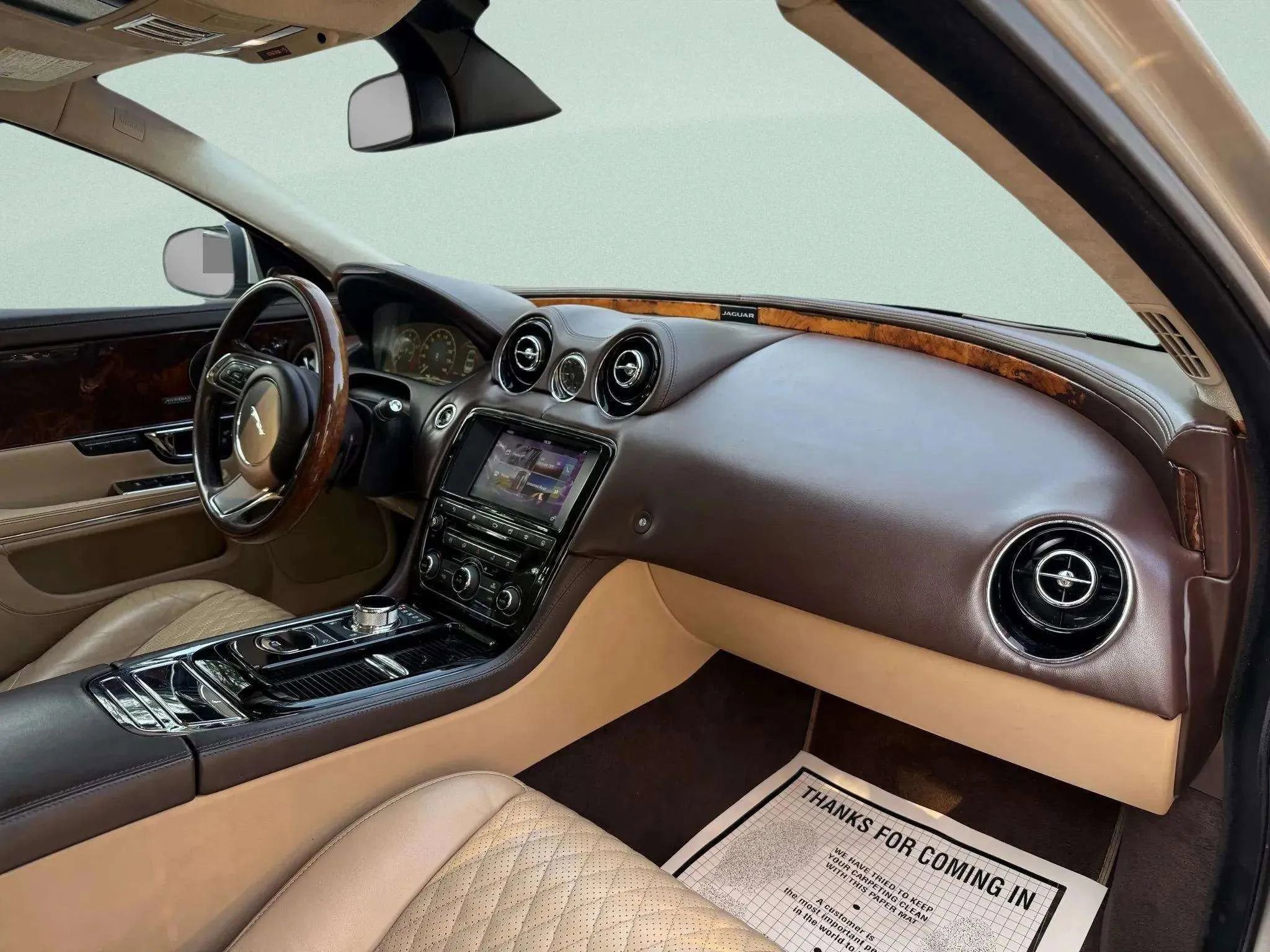 Used 2016 Jaguar XJ L Portfolio image 7