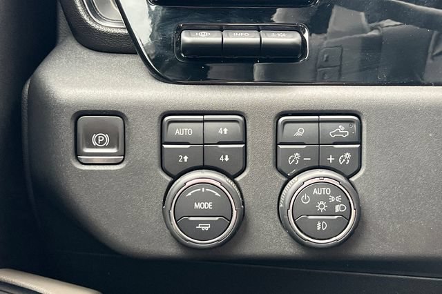 Used 2023 Chevrolet Silverado 1500 ZR2 w/ Technology Package AWD/4WD image 36