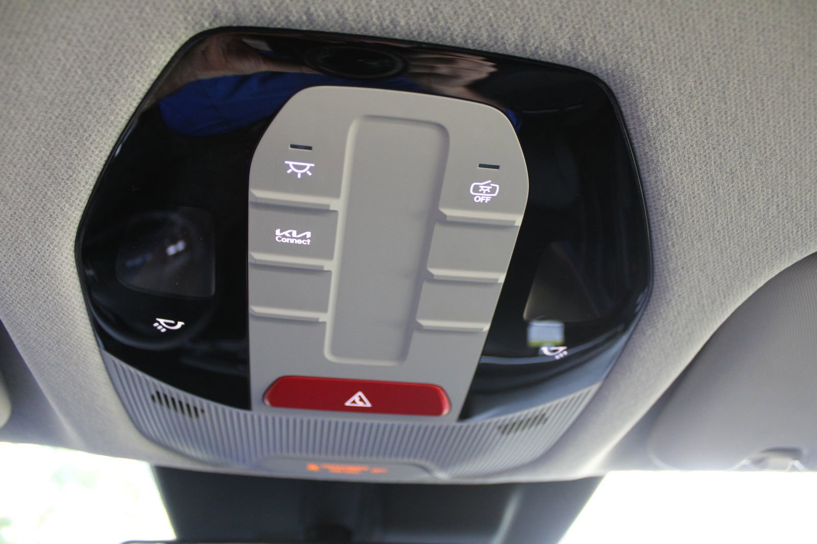 New 2026 Kia K4 LXS image 42