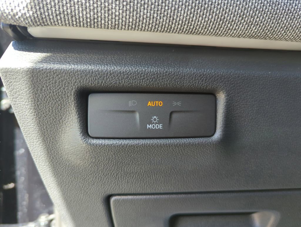 New 2026 Volkswagen Tiguan S image 26