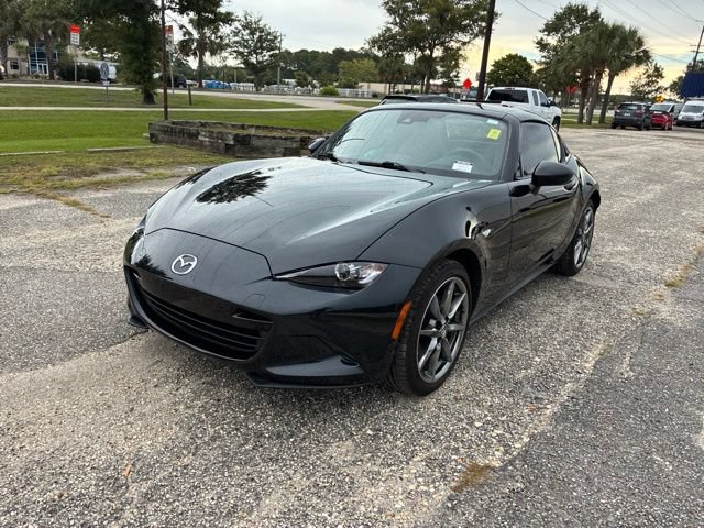 Used 2021 MAZDA MX-5 Miata RF Grand Touring RWD image 17