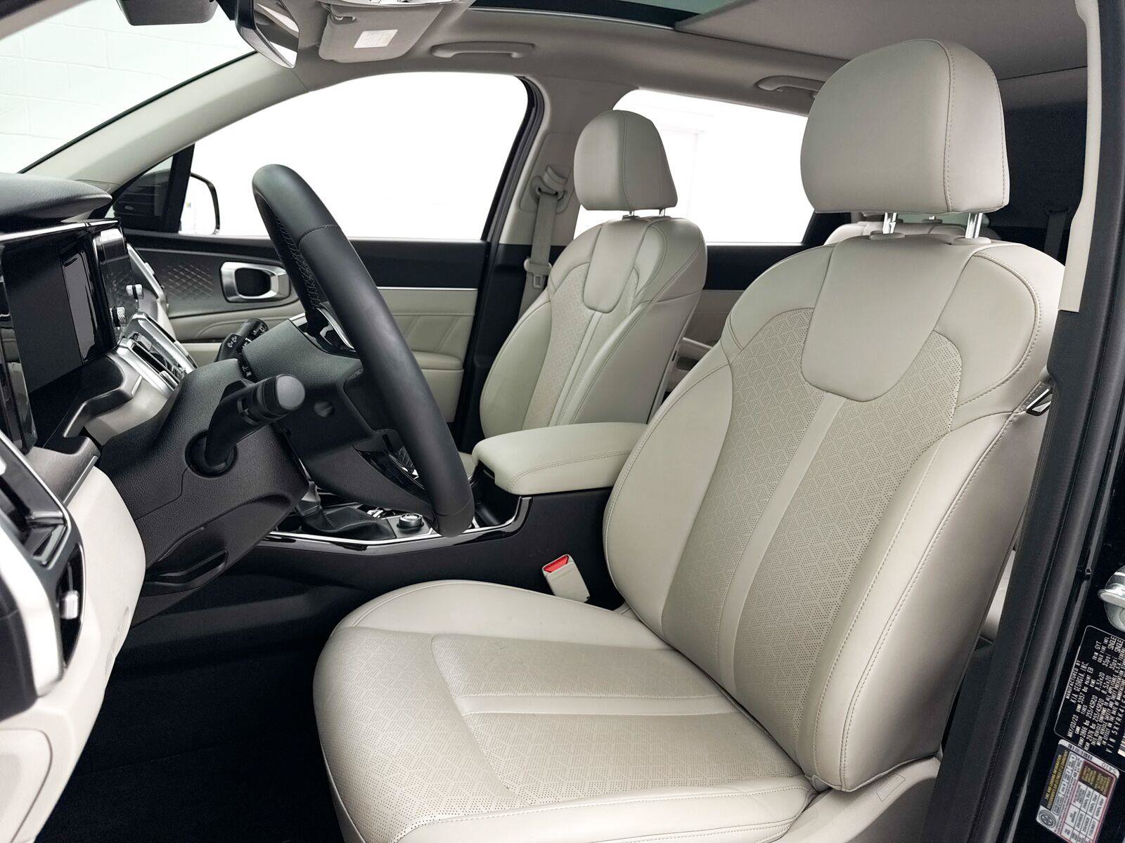 Used 2023 Kia Sorento SX FWD image 22