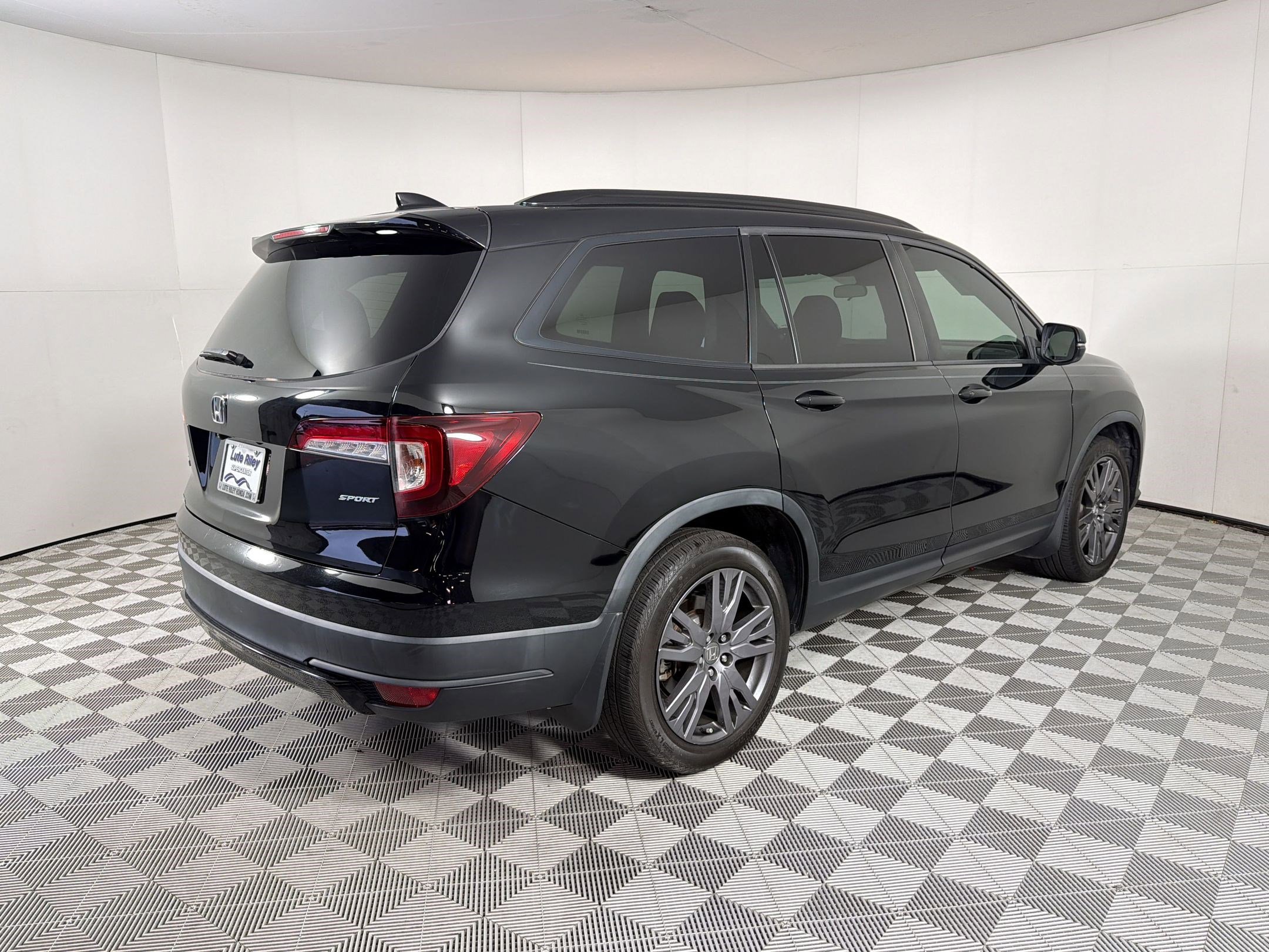 Used 2022 Honda Pilot Sport image 9