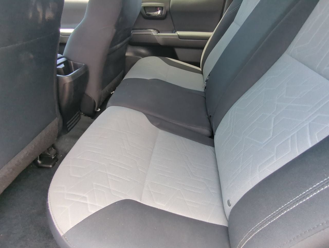 Used 2021 Toyota Tacoma TRD Off-Road w/ Technology Package RWD image 16