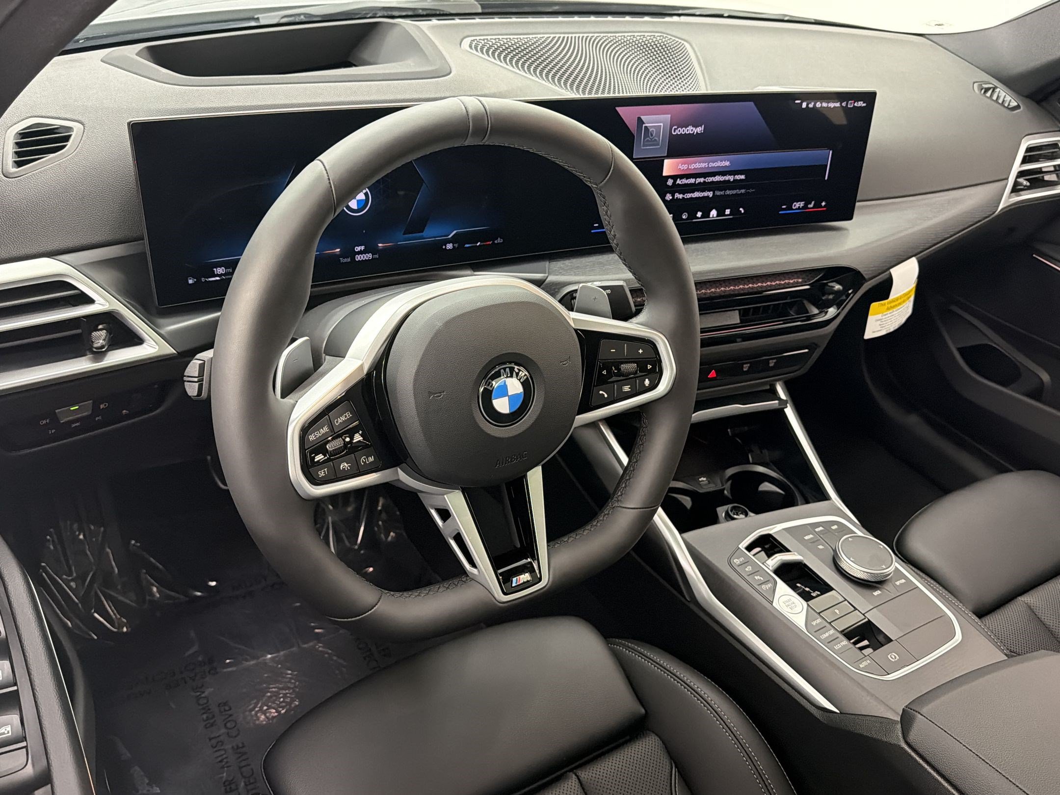 New 2026 BMW 330i xDrive Sedan w/ M Sport Package AWD/4WD image 4