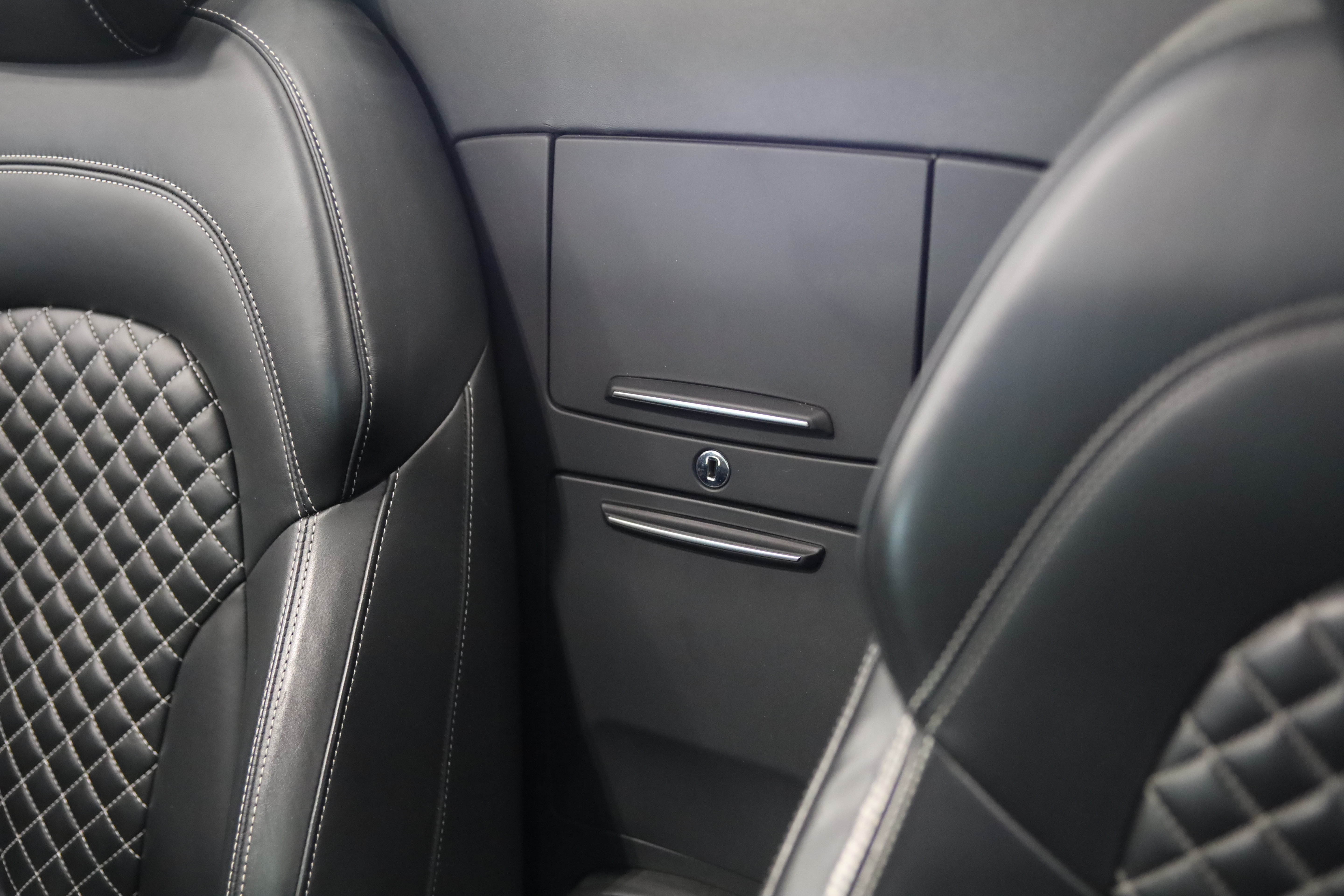 Used 2015 Audi R8 V10 AWD/4WD image 40