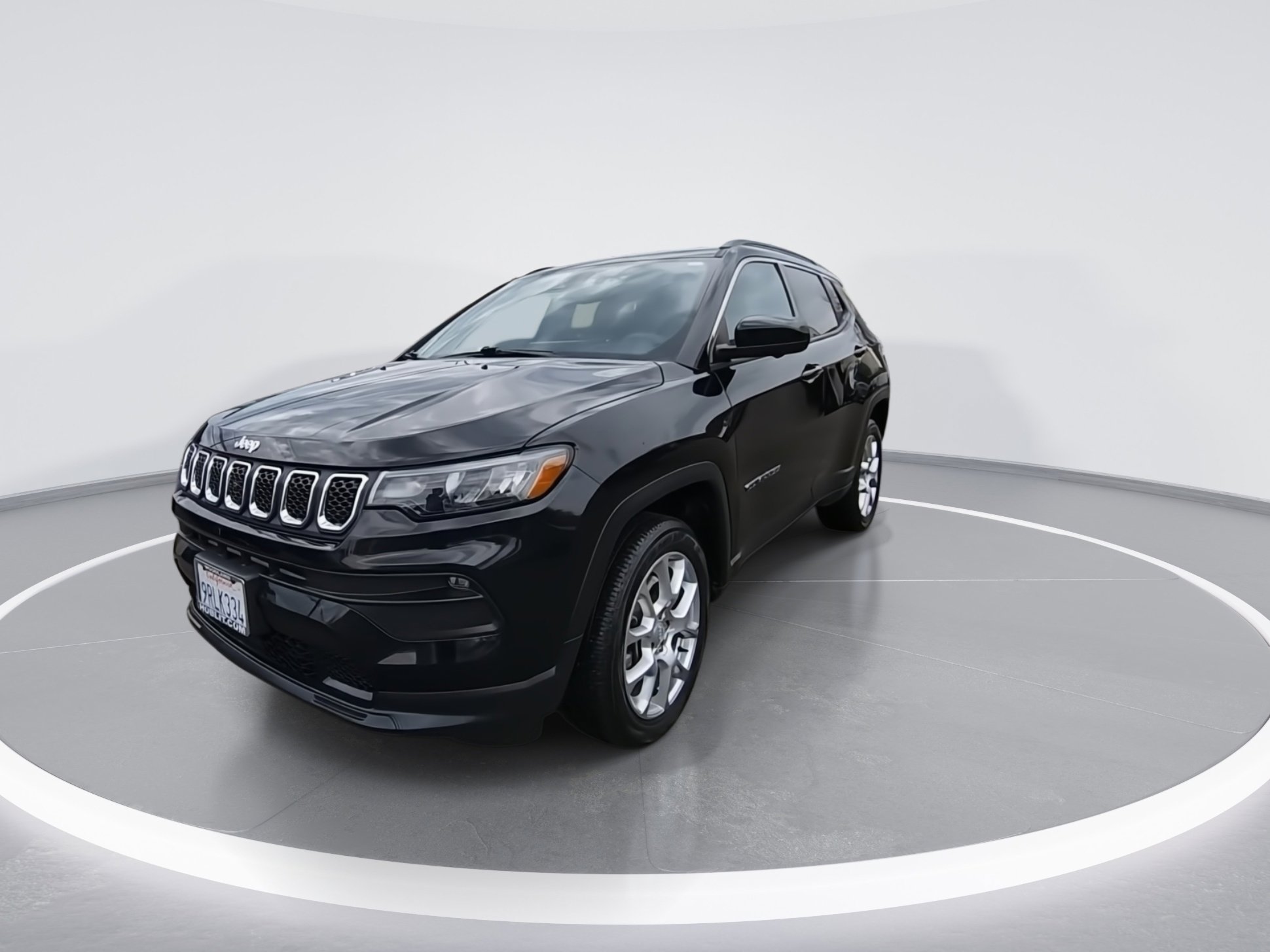 Certified 2023 Jeep Compass Latitude image 4