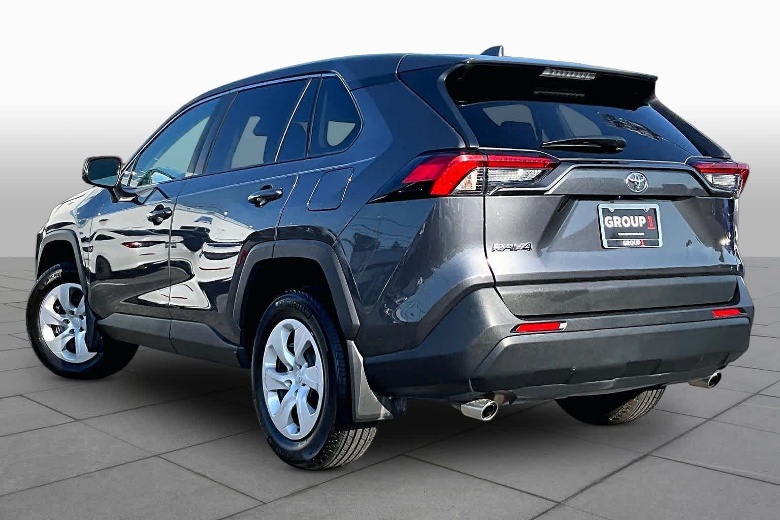 Used 2025 Toyota RAV4 LE FWD image 12