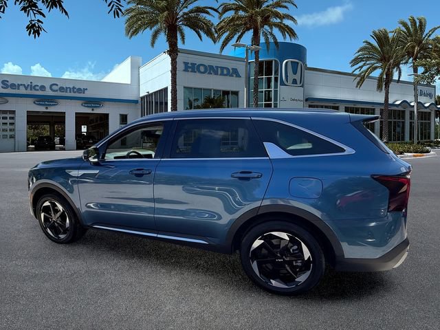Used 2025 Kia Sorento EX AWD/4WD image 6